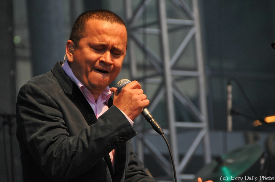 Evry Daily Photo - Fete de la Musique Evry 2010 - Yuri Buenaventura - large - 4735387682.jpg